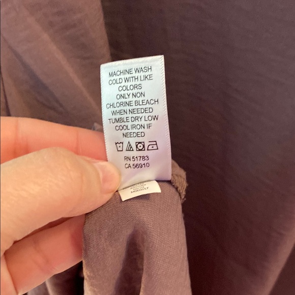 Women's Lavender Gray V-Neck Top - Picture 7 of 7